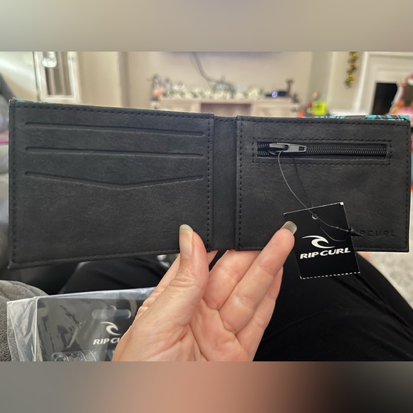 COPY - Ripcurl Wallet - Picture 2 of 2